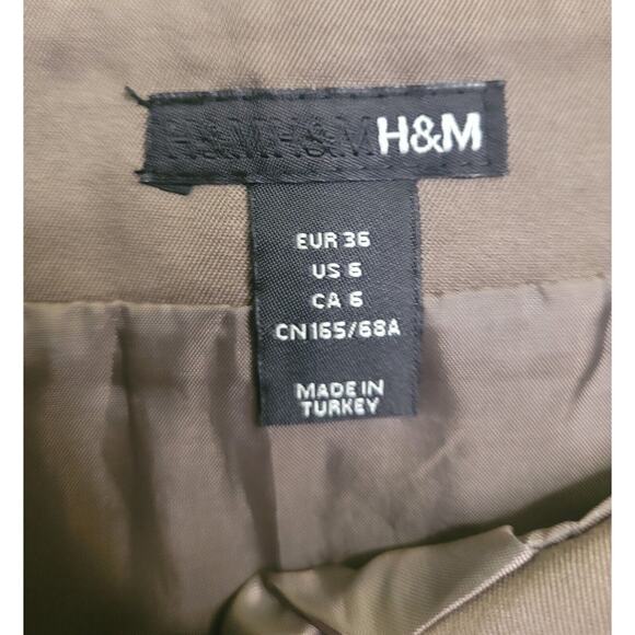 H&M Women’s Olive Green Pencil Skirt Side Pockets Size 6 EUC - Picture 6 of 7